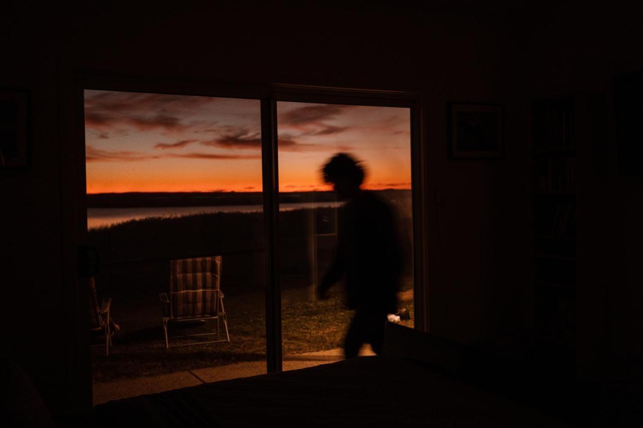Coorong Island Retreat - Farm Stay At Pet Friendly Property Meningie Экстерьер фото